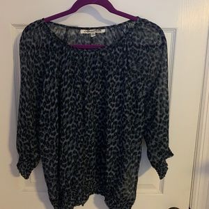 Medium see through print shirt